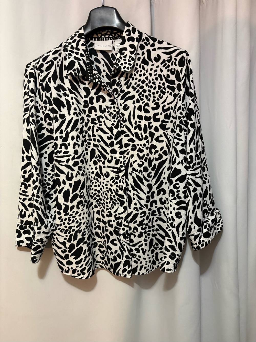 Alfred Dunner Black & White Animal-Print Button Down Shirt